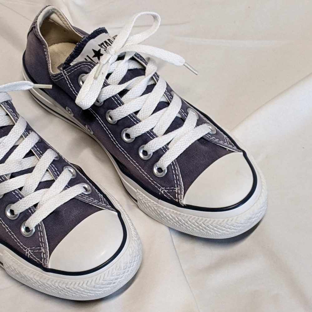 Converse - Picture 5 of 7